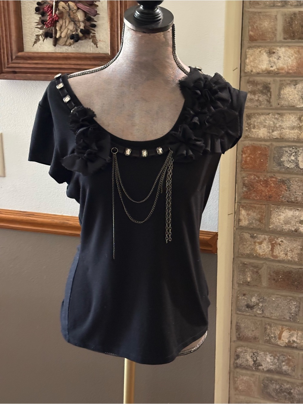White House Black Market Black Short-Sleeve Top with Ruffle & Chain Detail